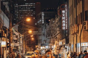 上海疫情下的河南中路，一条老街的静默与坚守