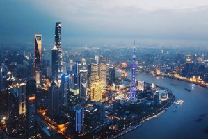 上海与成都，两座城市的疫情应对与韧性考验