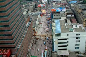 沈阳太原街封路，城市改造与市民生活的双重考量