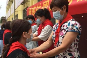 石家庄村支书硬核喊话走红，基层治理的温情与力量
