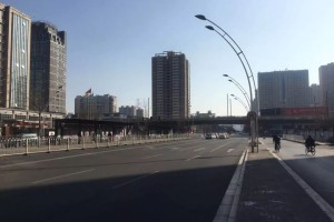 疫情下的太原小区与武汉封闭，回顾与启示