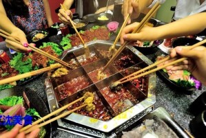沈阳最正宗的重庆火锅，麻辣鲜香的地道体验