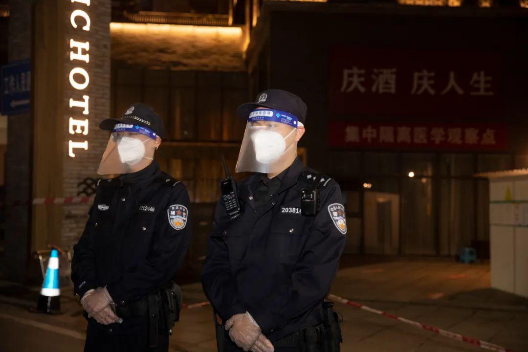 重庆与合肥，两座城市的疫情应对策略与经验启示
