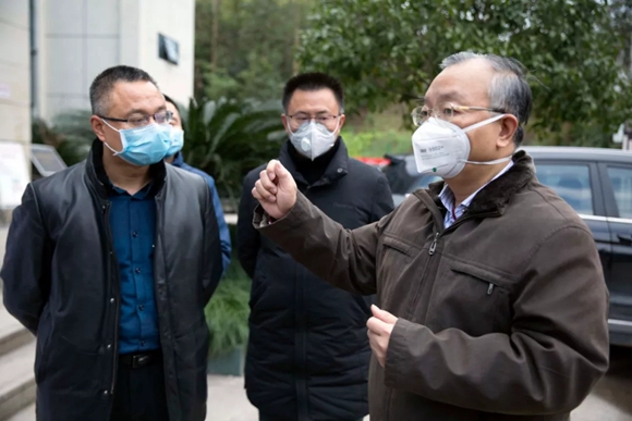 重庆市新冠疫情防控工作领导小组，筑牢山城防疫屏障的关键力量