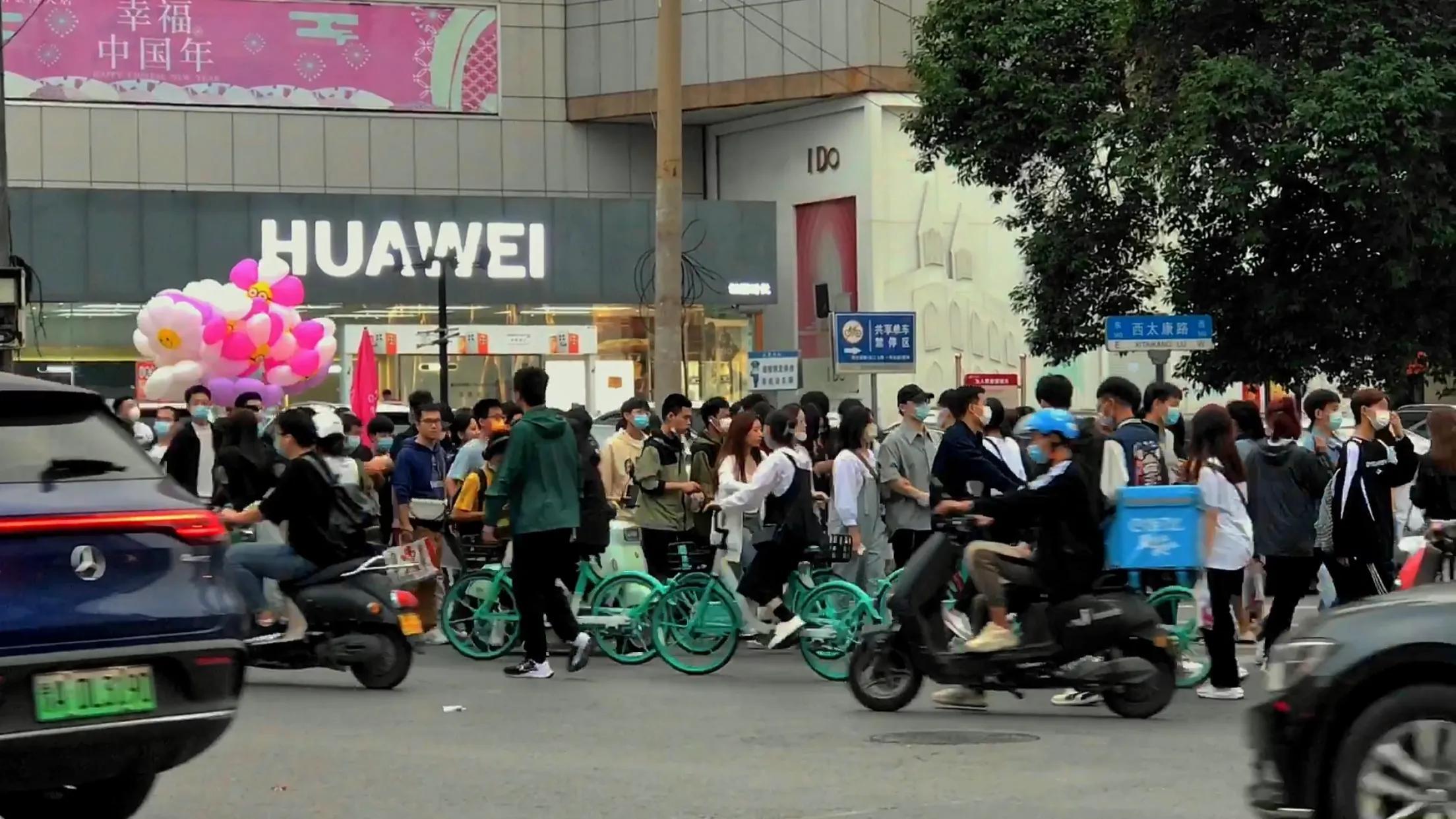 郑州疫情封控区域解封时间预测，关键因素与最新动态