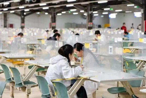 郑州富士康疫情最新消息，防控措施、员工动态与产业影响深度解析