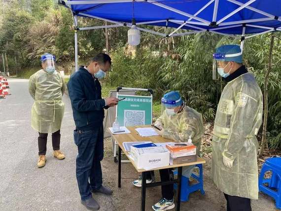 浙江省新冠病毒疫情防控，精准施策与全民共筑健康防线
