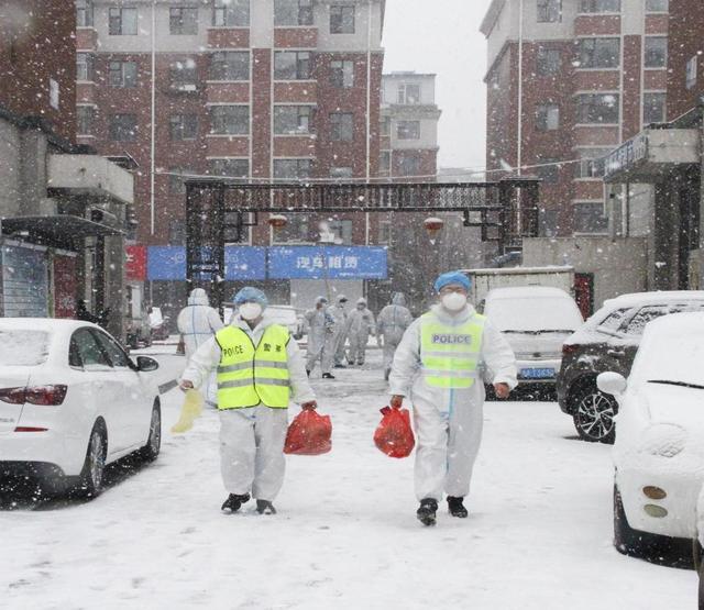 长春疫情视频，记录、反思与城市精神的见证
