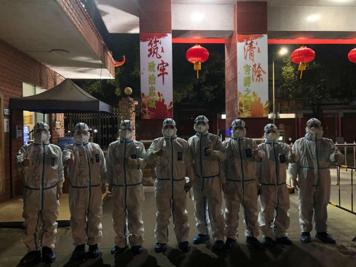 重庆疫情封城，成都会步其后尘吗？深度解析两地防疫政策差异
