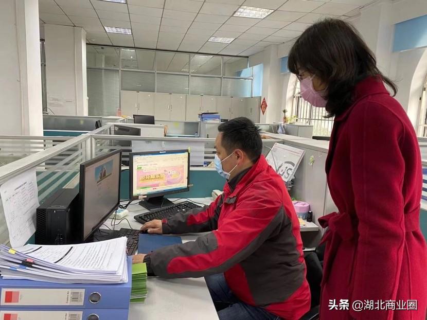 重庆疫情封城，成都会步其后尘吗？深度解析两地防疫政策差异