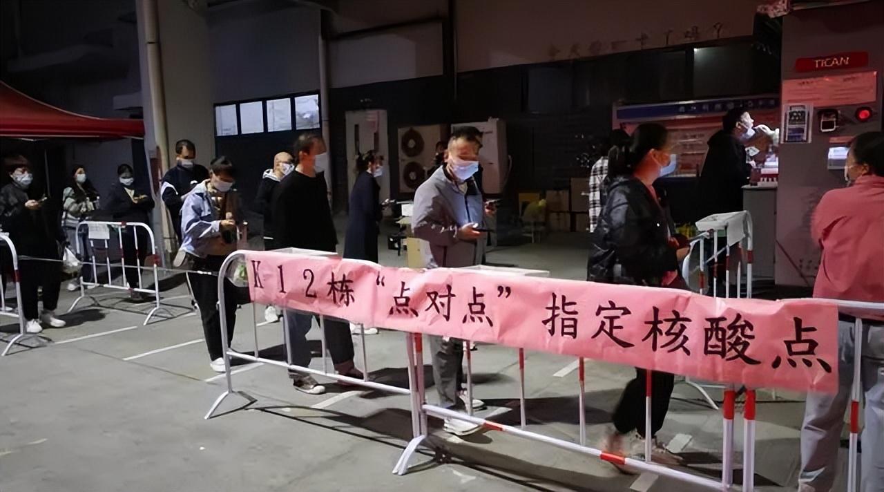 郑州富士康疫情真实情况，官方数据与民间传言究竟相差多少？
