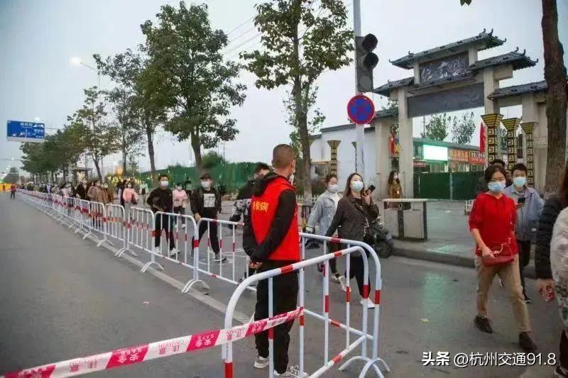 疫情下的双重考验，郑州富士康事件与上海市最新防控策略解析