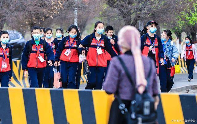 疫情下太原学校放假，上海学生能否正常上学？最新政策解读