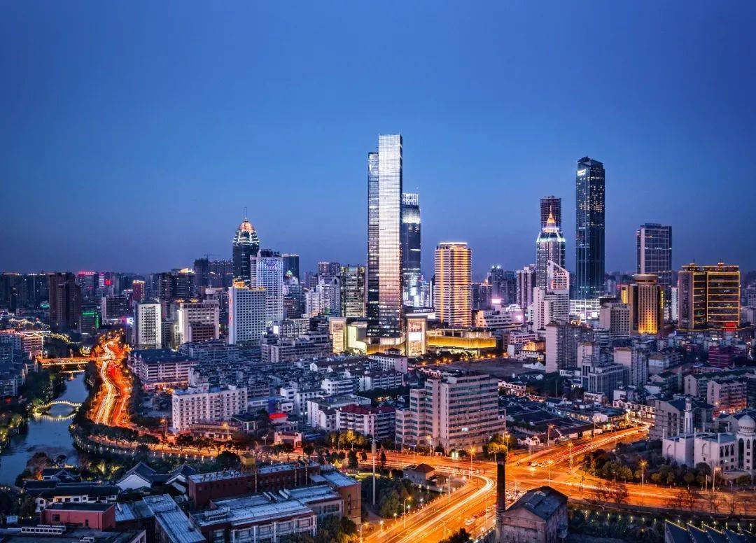 疫情下的济南，一座城市的坚守与温情