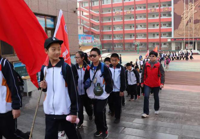 2023年南昌开学时间最新消息，成都家长也需关注！