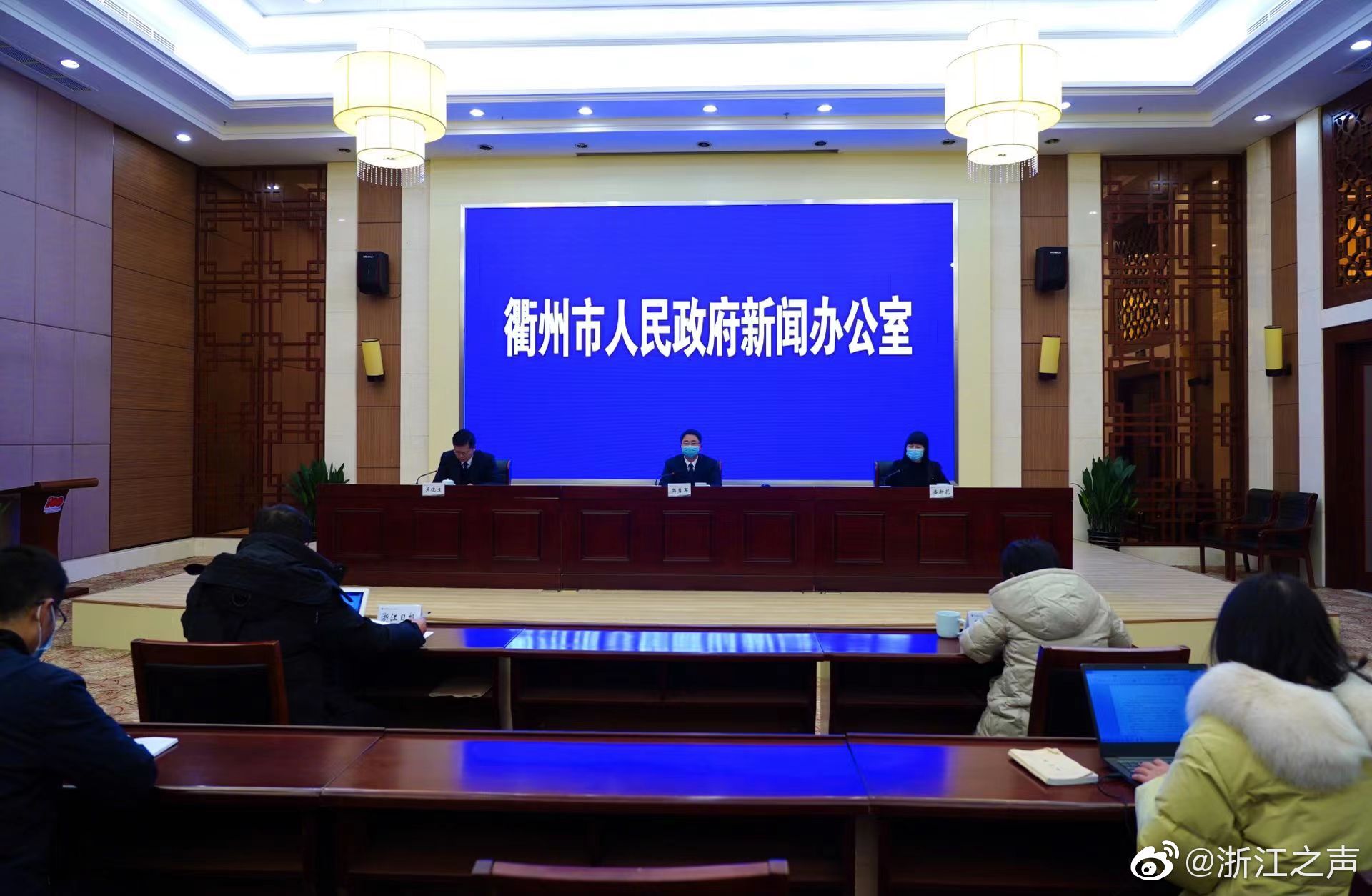 疫情下福州夜店停业，南京娱乐场所能否开门营业？深度解析两地防疫政策差异