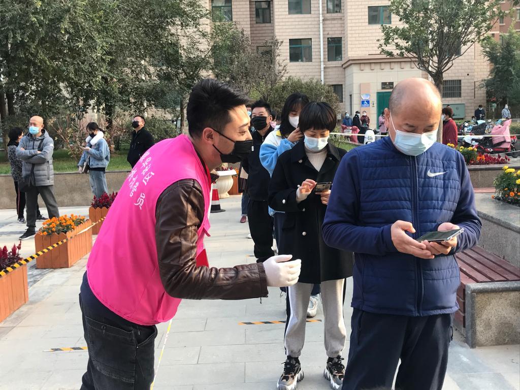 疫情下的信息桥梁，重庆卫视直播与银川新闻如何助力公众应对挑战