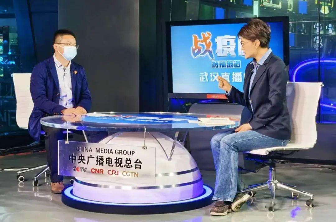 疫情下的重庆卫视直播，武汉新闻如何牵动山城人民的心