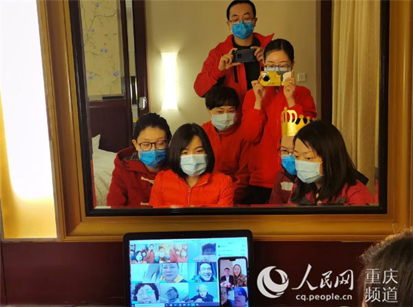 疫情下的重庆卫视直播，武汉新闻如何牵动山城人民的心