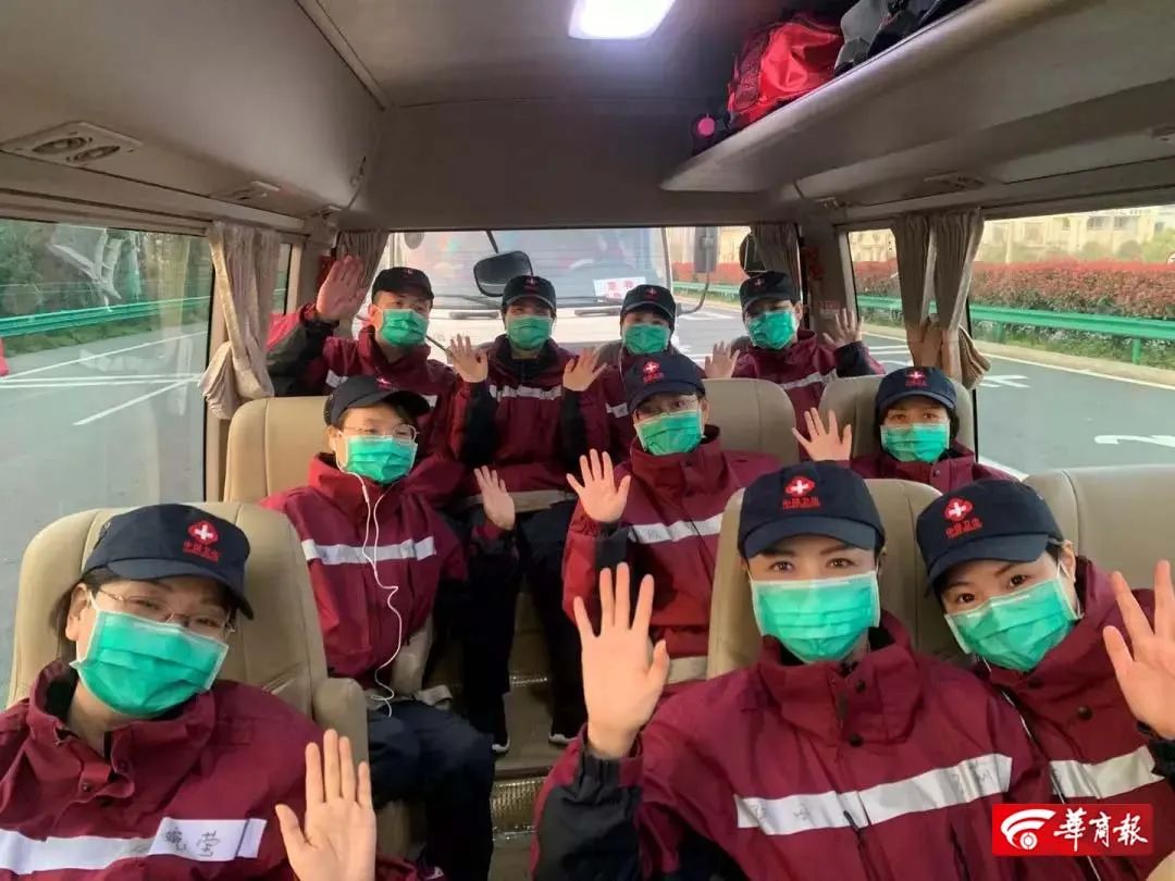 疫情下的西安，白衣战士紧急赶赴灾区的感人瞬间