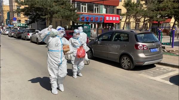 江苏千里驰援成都，同心战疫彰显兄弟情谊