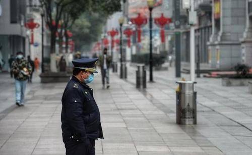 疫情下的城市管控，杭州封城与银川出行政策解析