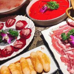 乌鲁木齐通宵火锅，深夜美食爱好者的天堂
