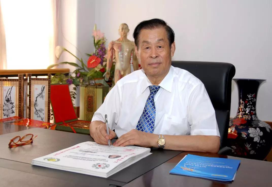 天津中医医院石学敏，国医大师的针灸传奇与学术贡献