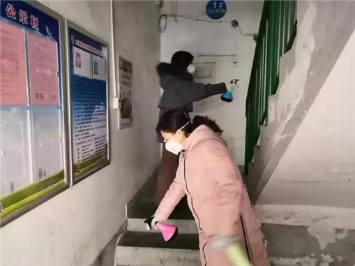 天津与上海疫情防控策略对比，谁的模式更胜一筹？