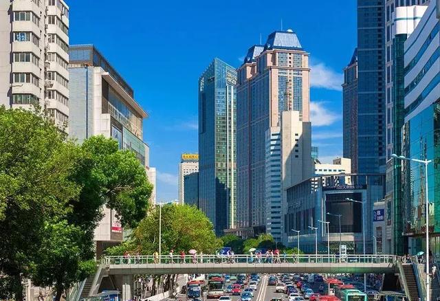 天津河西区南京路，历史与现代交织的城市动脉