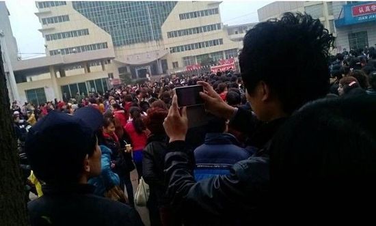 太原富士康突发员工抗议事件，原因、影响与未来展望