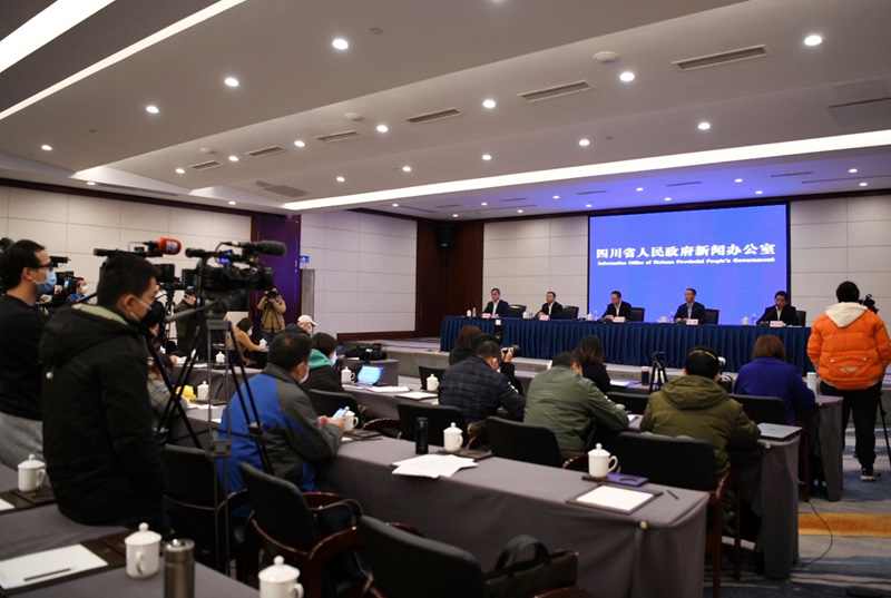 四川省人民政府发布最新疫情防控指示，科学精准防控，保障人民健康