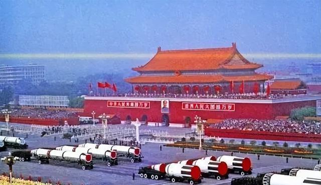 石家庄疫情中的生命之痛，谁在这场无声战役中逝去？