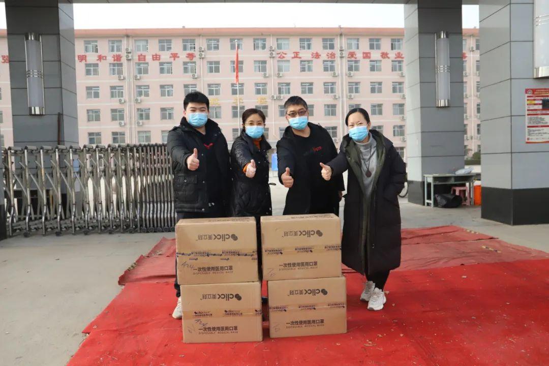石家庄疫情突发，2万人大撤离背后的真相与反思
