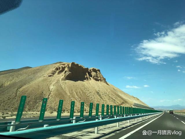 石家庄司机新疆自驾游，穿越千里，感受异域风情