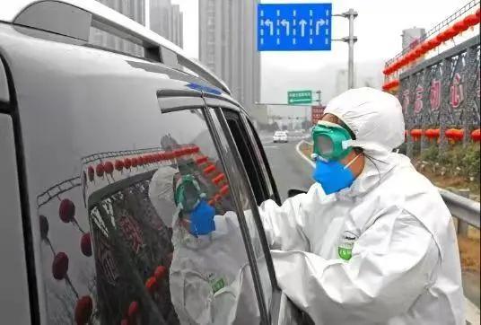 石家庄首例新冠患者，疫情初现的转折点与城市应对