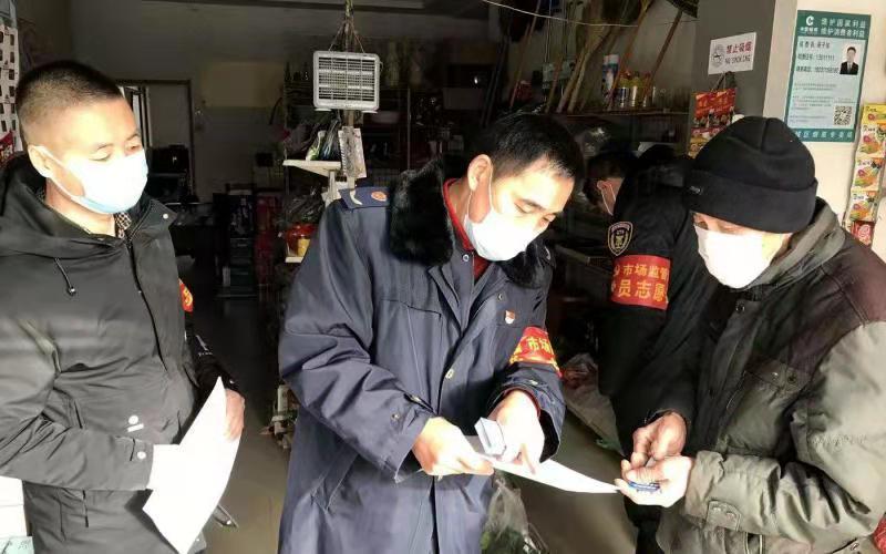 石家庄疫情下的社区生活，小区里的坚守与温情