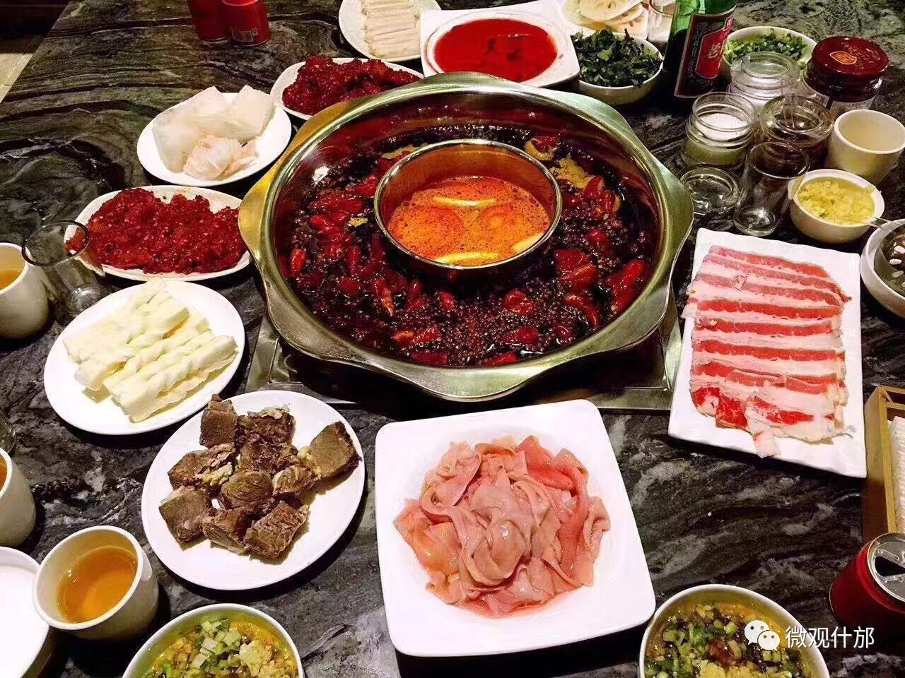沈阳正宗重庆火锅，麻辣鲜香的味觉盛宴