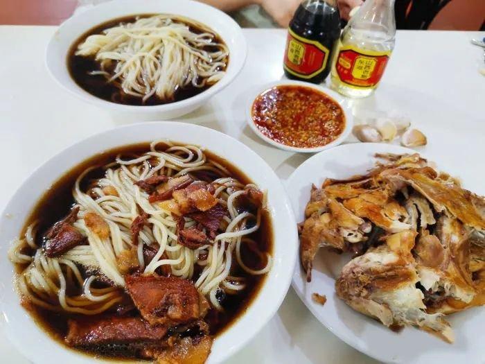 沈阳确诊病例鸡架事件，疫情下的城市美食记忆与防控启示
