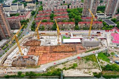2024年上海疫情最新动态，防控措施、疫苗接种及未来趋势分析