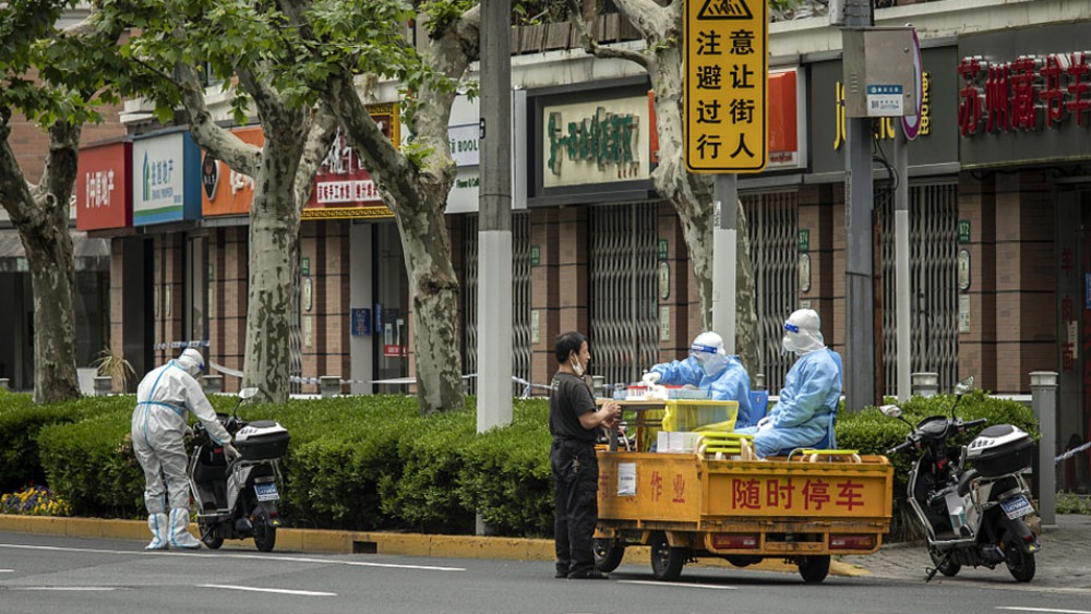 上海疫情新措施，精准防控与民生保障的双轨并行