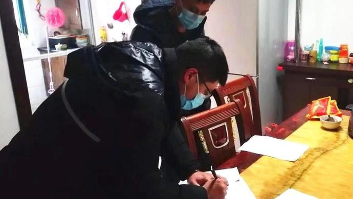 上海疫情下的返乡潮，安徽游子的艰难归途与温情守望