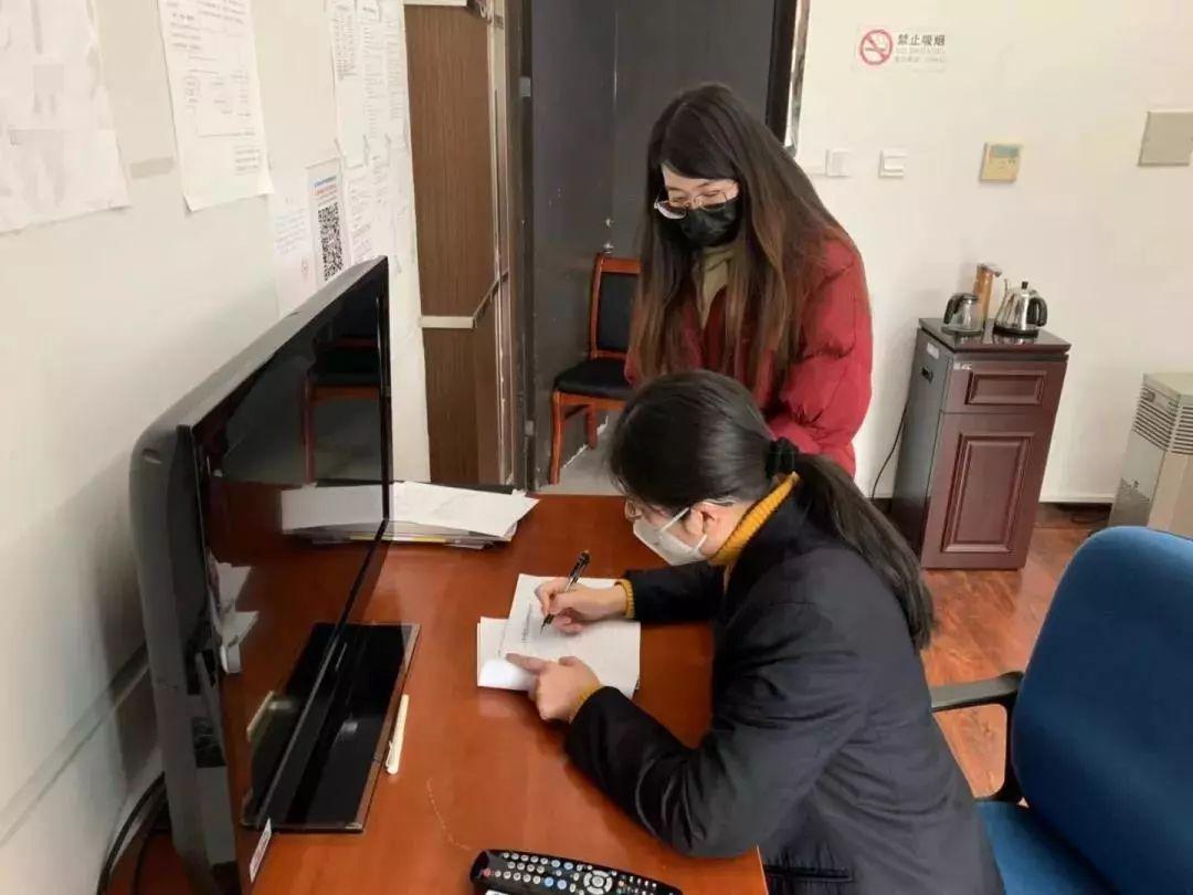 上海疫情防控办公室最新文件解读，政策调整与市民应对指南