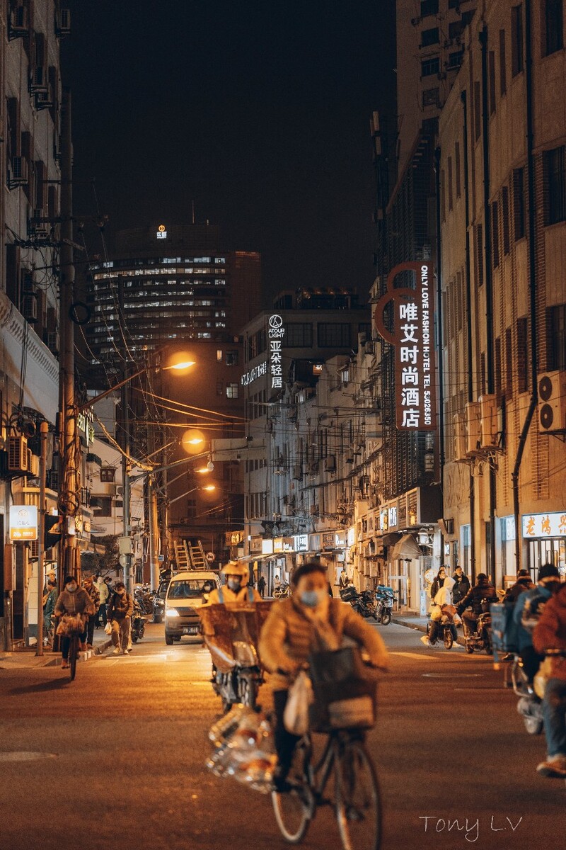 上海疫情下的河南中路，一条老街的静默与坚守