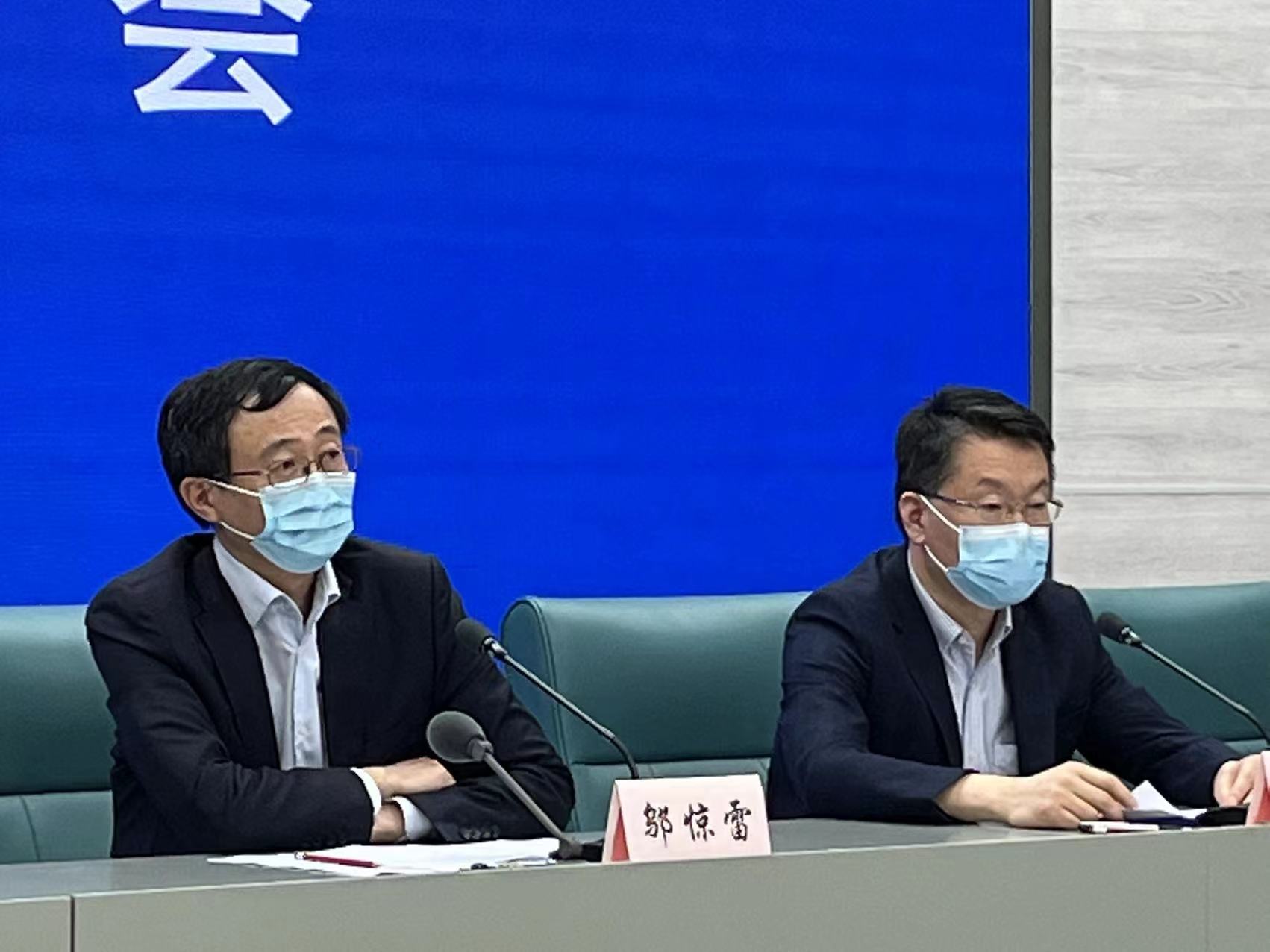 上海市卫健委原主任邬惊雷，从抗疫先锋到退休生活的转变