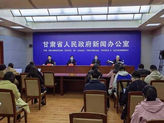 上海到兰州的新冠疫情传播链，溯源、影响与防控措施
