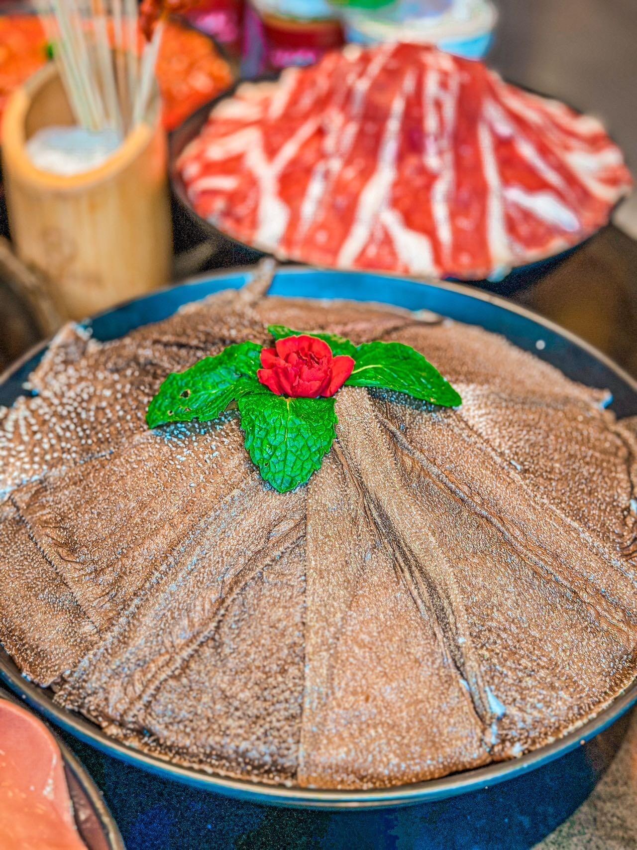 上海打望重庆火锅，麻辣鲜香里的沪上风情