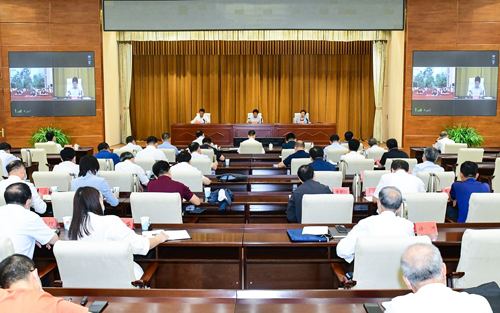 山西省召开疫情防控专题会议，精准施策筑牢防线
