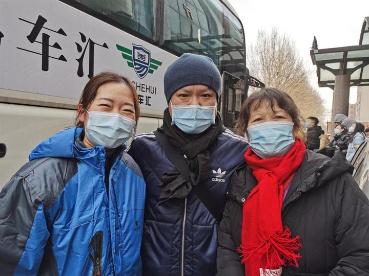 山东医护人员千里驰援石家庄，共筑抗疫长城