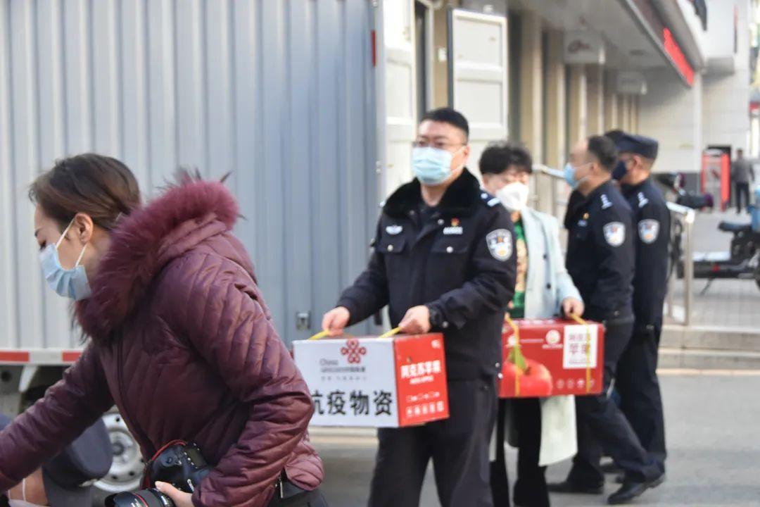 青海省疫情最新通知与重庆防控措施动态，权威解读与应对建议